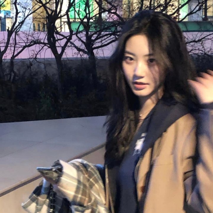 女孩半夜不回家